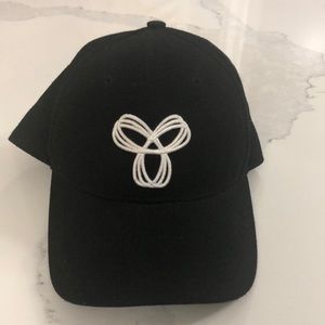 Tna cap